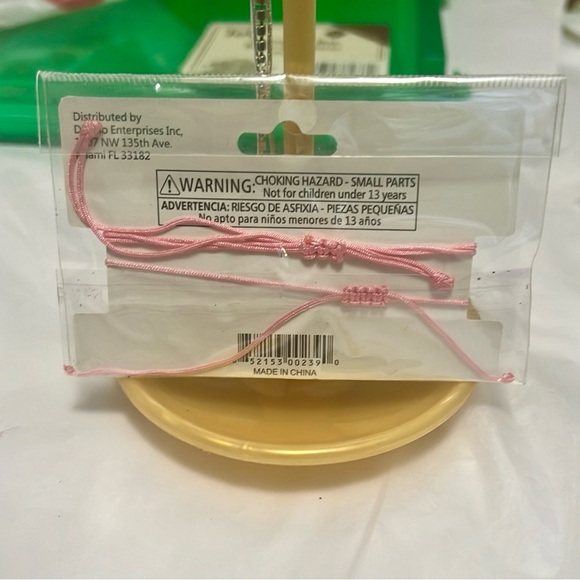 Bracelets - Picture 2 of 3